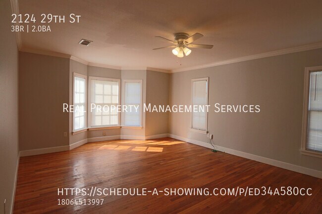 Foto del edificio - Newly Remodeled 3 Bedroom Home on Corner Lot