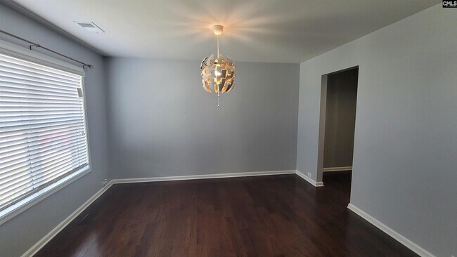 Building Photo - 515 Kimpton Dr