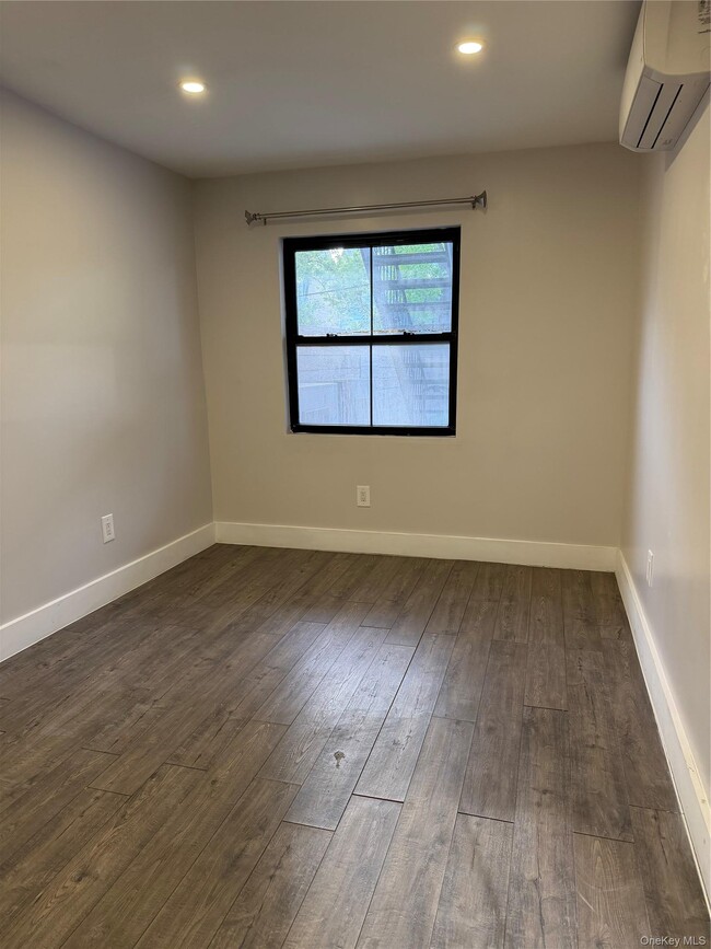 Building Photo - 113-42 Springfield Blvd