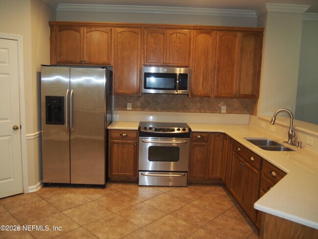 Building Photo - 12301 Kernan Forest Blvd