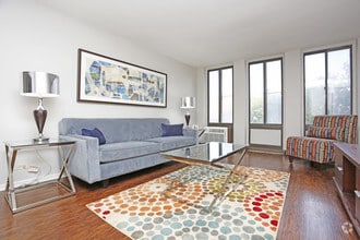 Interior Photo - 7251 At Waters Edge