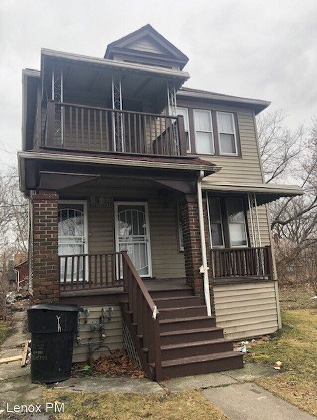 2 br, 1 bath House 471 Kitchener House Rental in Detroit, MI