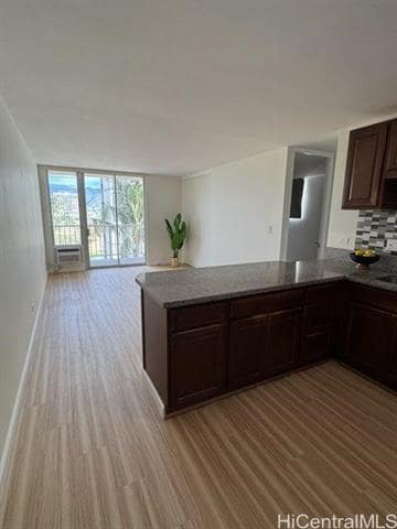 Building Photo - 2452 Tusitala St