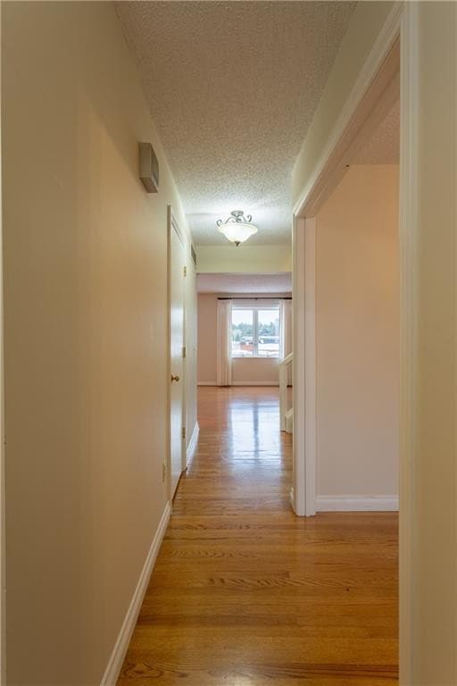 Building Photo - 6876 Northcrest Way E