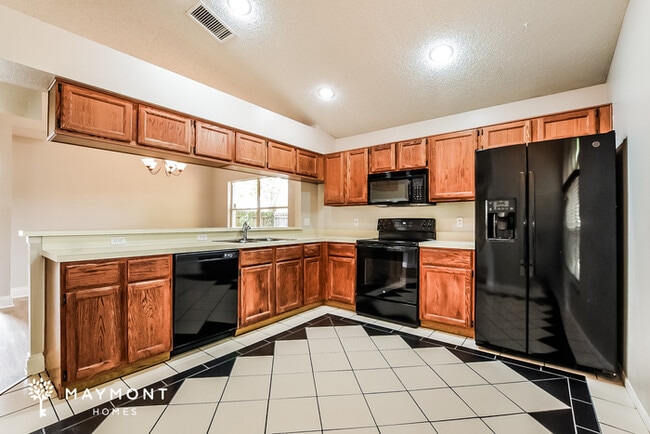 Building Photo - 337 Sterling Lake Dr