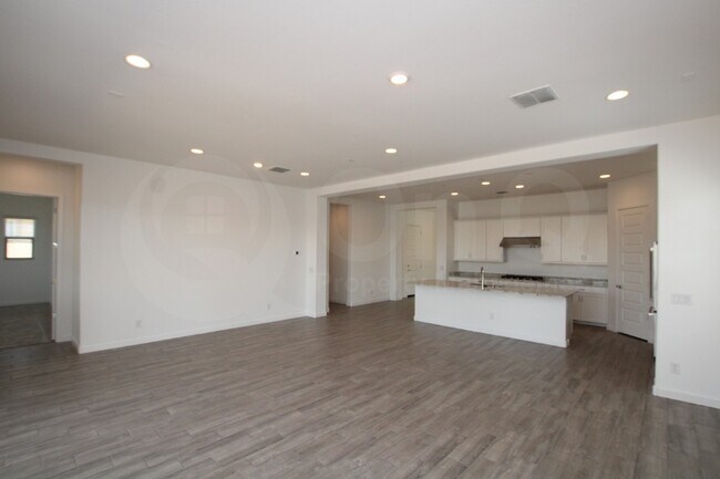 Foto del edificio - 24436 N 173rd Ln