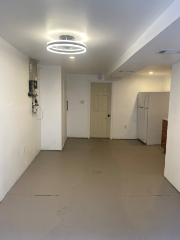 Foto del edificio - 642 Brill St