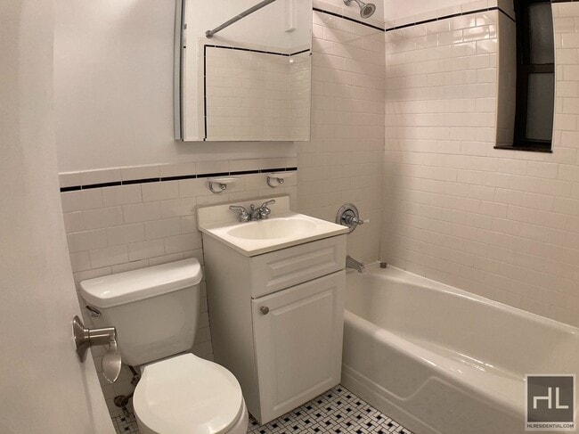 Building Photo - E 84 ST, Avail 9/17 - Inexpensive Studio around corner from E86th St. 4/5/6 - NO Broker's Fees