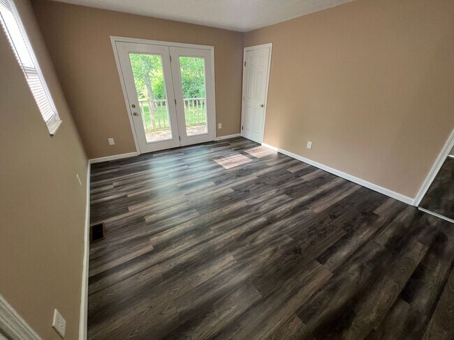 Foto del edificio - 1743 Stalhaber Rd 4BR/2BA (Hamilton)