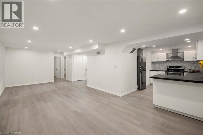 Building Photo - 60 Champlain Ave