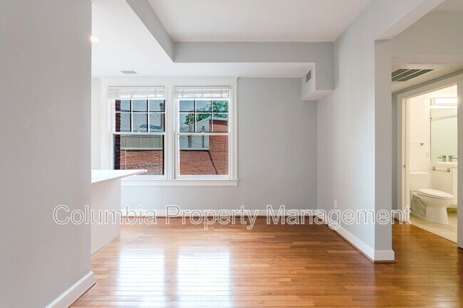 Foto del edificio - 2902 Porter St NW