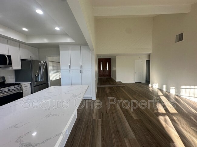 Foto del edificio - 2738 W Appalachian Ct