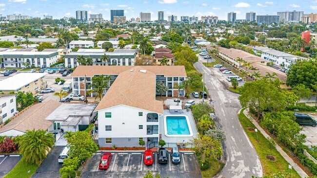 Foto del edificio - 1021 NE 24th Ave