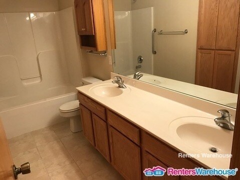 Foto del edificio - 10783 Tyler Ct NE