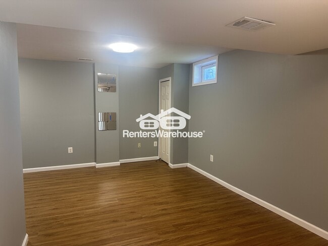 Building Photo - 5613 Harvey Ct