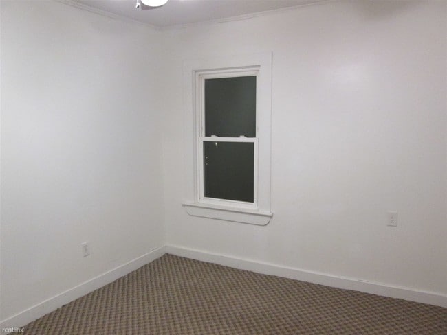 Building Photo - 2 br, 1 bath Apartment - 48 Ward St Apt 6
