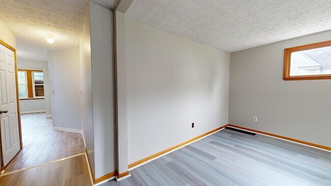 Foto del edificio - 3518-20 W.54th