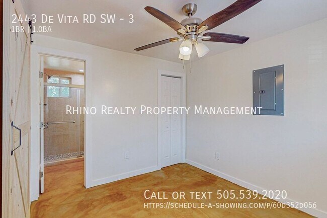 Building Photo - Completely Remodeled Unit In the SW!