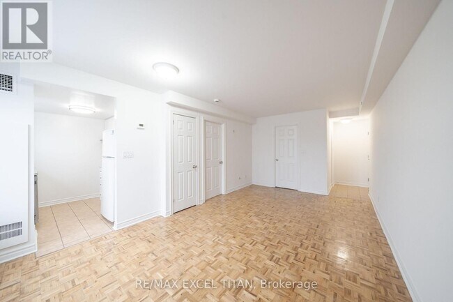 Building Photo - 1407 Dupont St