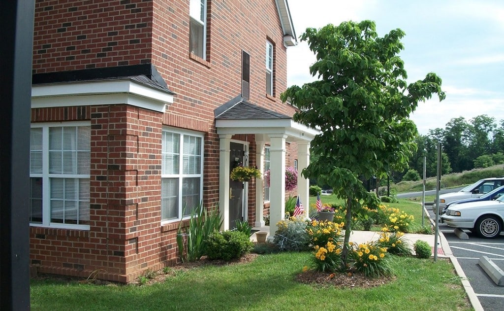 Primary Photo - Garber Manor Apartments
