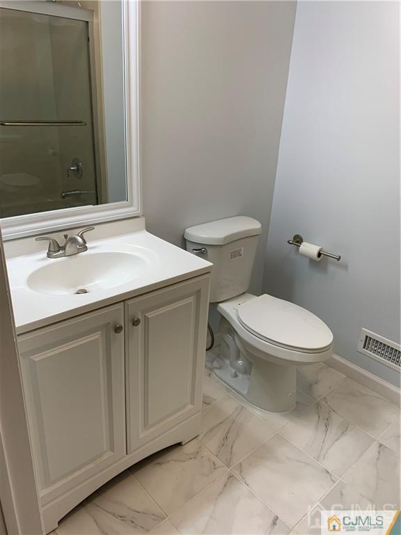 Building Photo - 288 Kempsey Dr