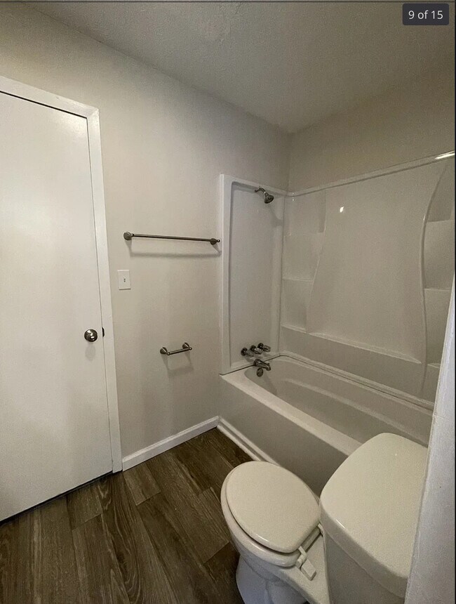Foto del edificio - 9149 Cedarpark Ln NW