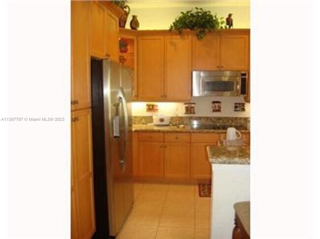 Building Photo - 17373 SW 47th Ct