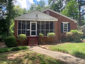 Building Photo - 460 Morton Ave