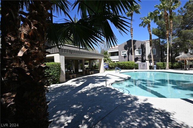 Building Photo - 5250 S Rainbow Blvd