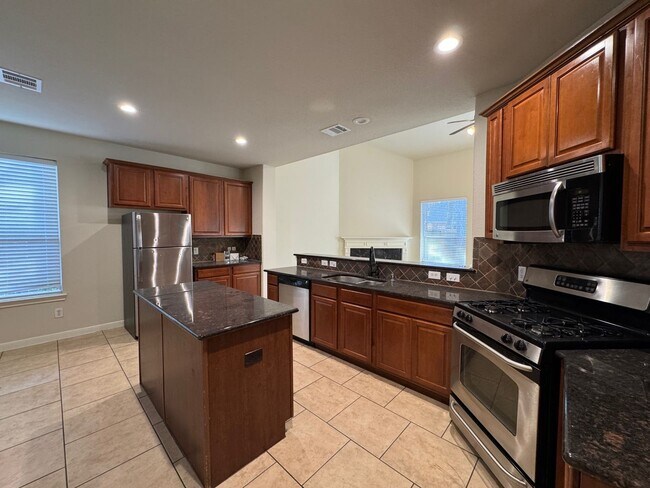 Foto del edificio - 34 N Montfair Park Cir