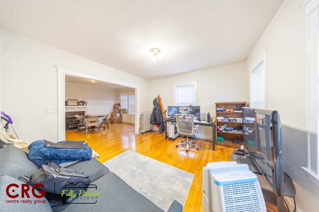Foto del edificio - 99 Glenville Ave