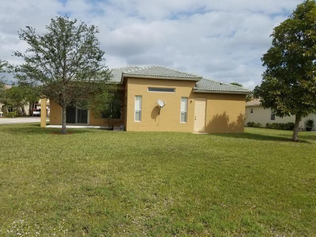 Building Photo - 8624 Palisades Lakes Dr