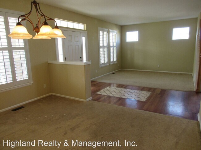 Foto del edificio - 5 br, 3.5 bath House - 14502 Stargazer Dr