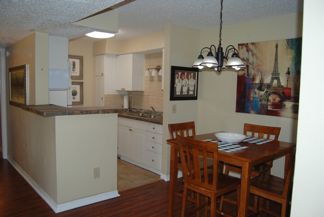 10200 Belle Rive Blvd, Jacksonville, FL 32256 Condo for Rent in