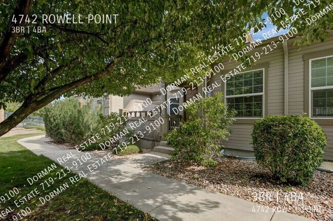 Foto del edificio - 4742 Rowell Point