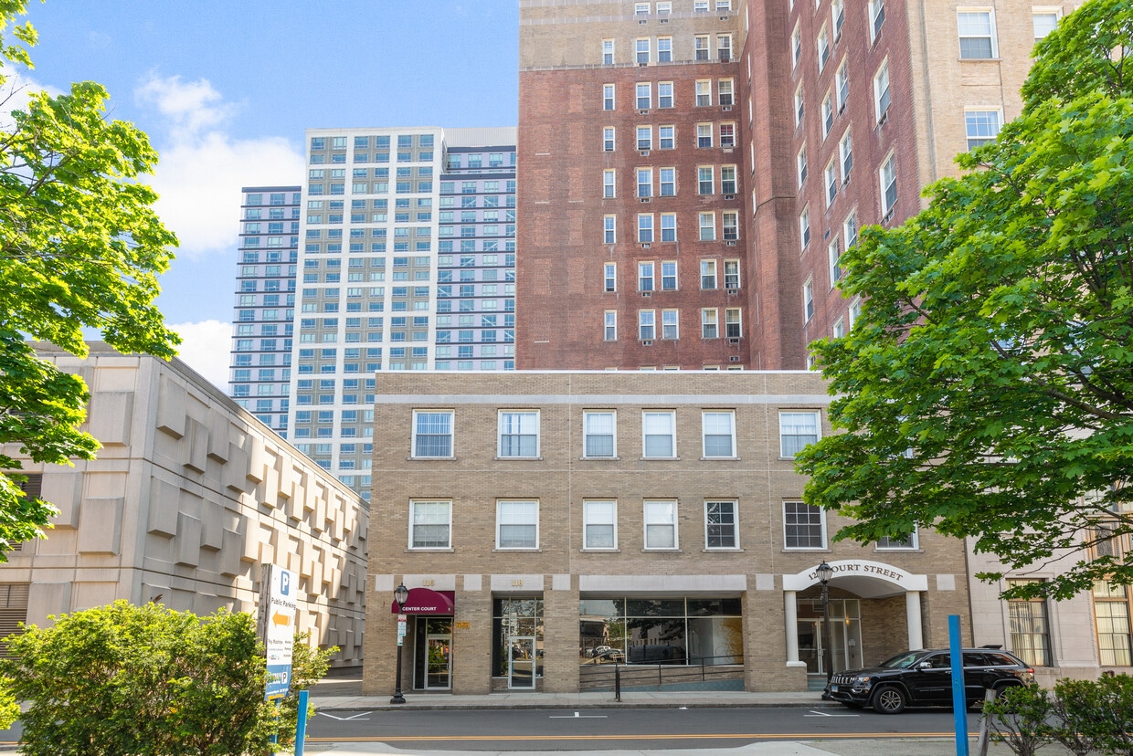 Foto principal - 124 Court St