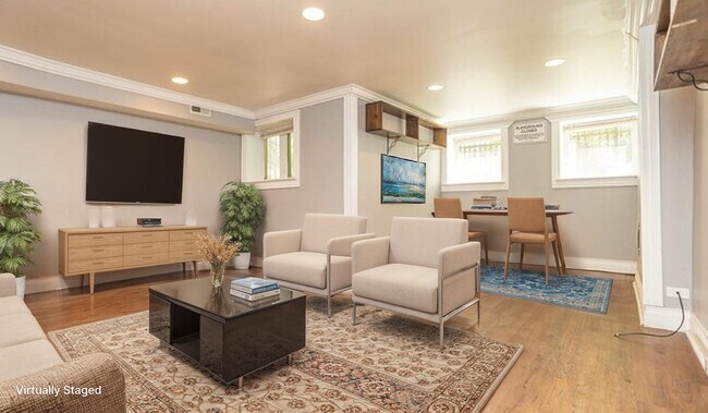Foto del edificio - 5006 N Wolcott Ave