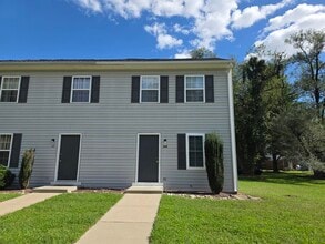 Building Photo - 747 Shiloh St