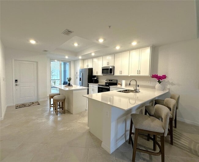 Foto del edificio - 14221 Heritage Landing Blvd