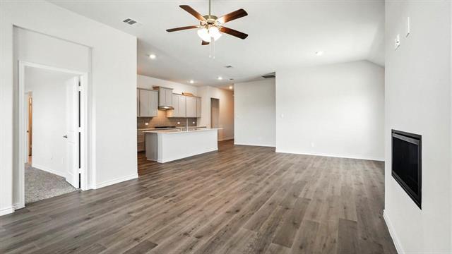 Foto del edificio - 2144 Mantua Farm Blvd