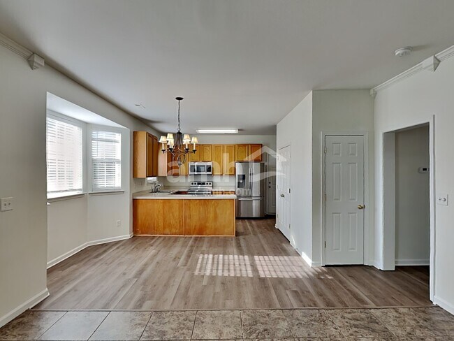 Foto del edificio - 154 Elrosa Rd