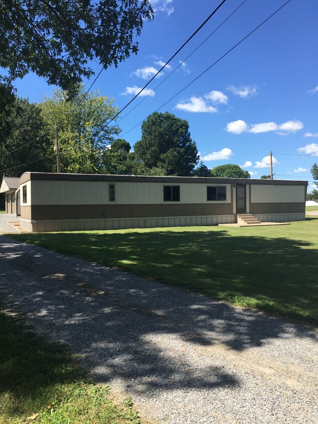 Primary Photo - 9209 Scale Rd