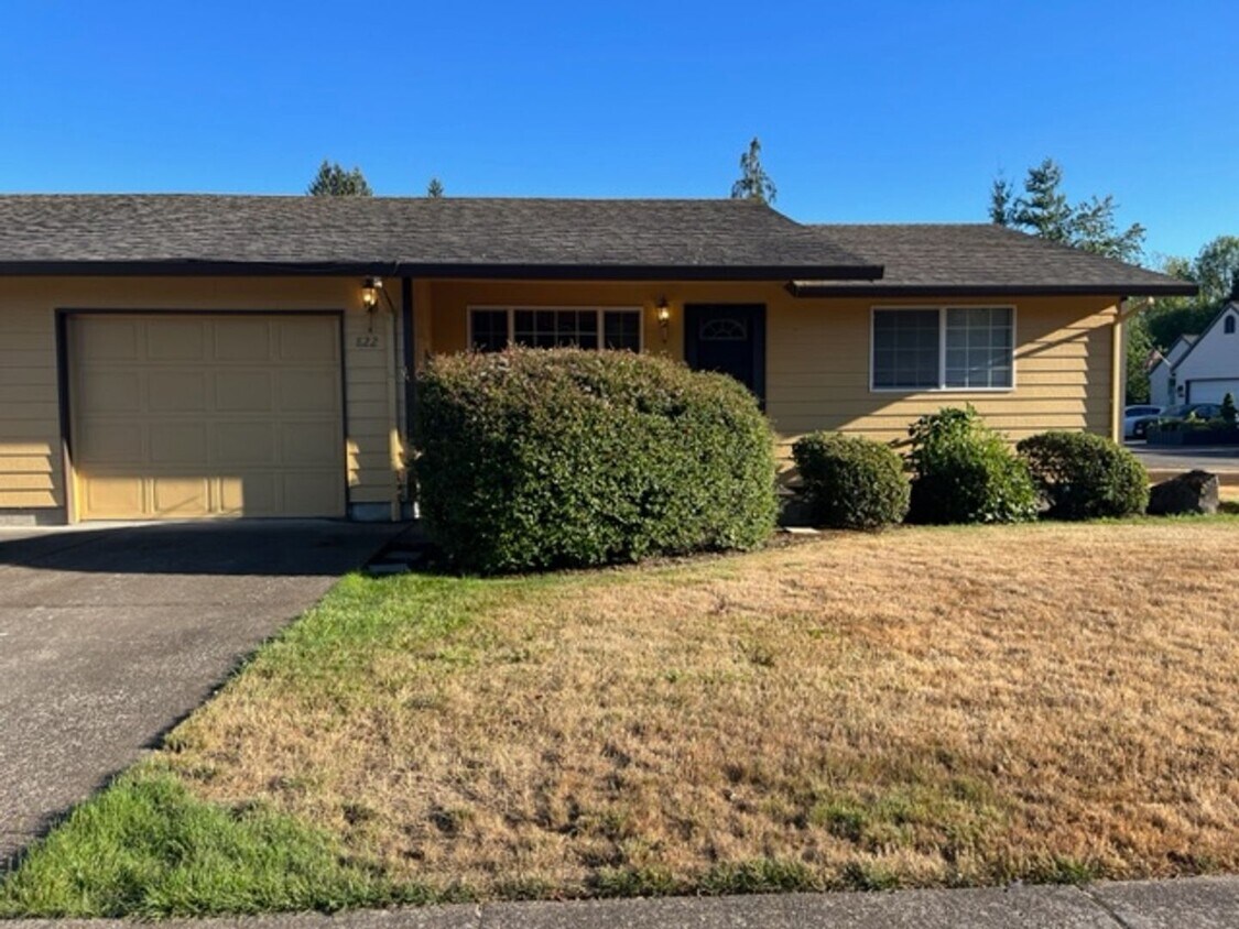 Foto principal - 2Bd/1.5Bath Single story duplex McMinnville