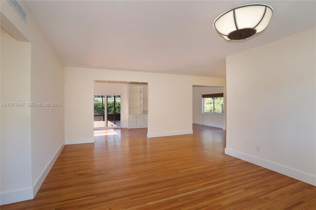 Foto del edificio - 8300 SW 61st Ave