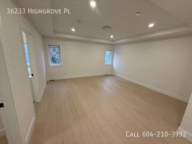 Photo du bâtiment - Minutes from Ledgeview Golf Course