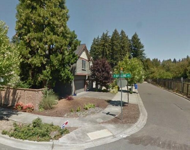 153 NE 72nd Ave, Hillsboro, OR 97124 House for Rent in Hillsboro, OR