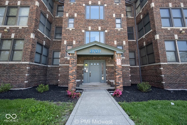 Foto del edificio - 3707 N Meridian St