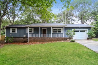 Building Photo - 2979 Tiller Trail SW