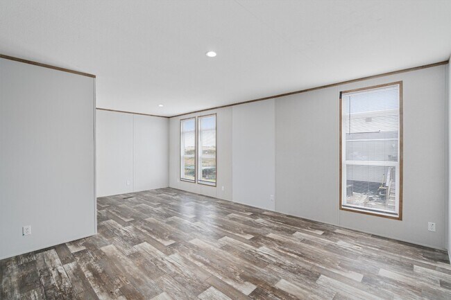 Foto del edificio - 212 China Gdn Ln