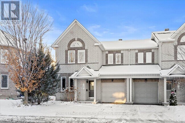 Building Photo - 120 Grovemont Dr